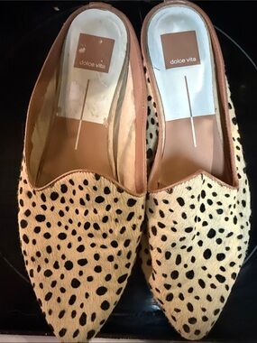 Dolce Vita Leopard-Spot Beige and Black Pointed Slip-Ons size 8